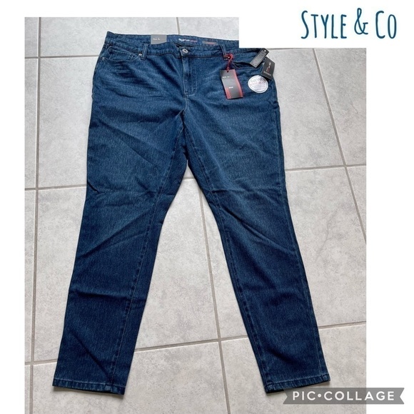 Style & Co. Denim - Diva Plus Style & Co Jegging Jeans